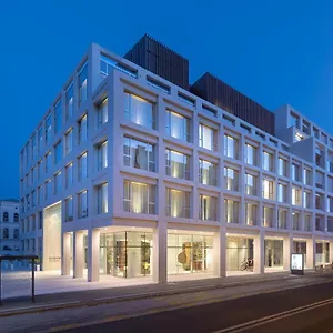 **** Otel Occidental Slovenya