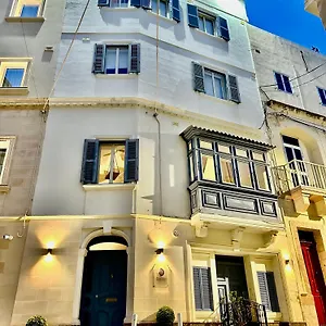 Nautilus Boutique Townhouse , Σλιέμα Μάλτα