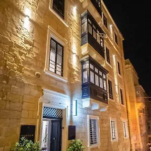 The Barrister 4*, Βαλέτα Μάλτα